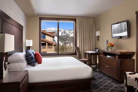 Hotel Terra Jackson Hole Guest Room with King Bed